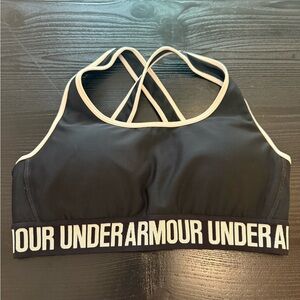 Under Armour Women's Black and White Sports Bra